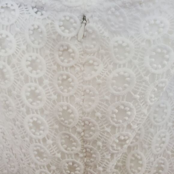 Express Womens Size XL White Short Sleeve Crochet Midi Sweetheart Zip Back Dress - Picture 6 of 10